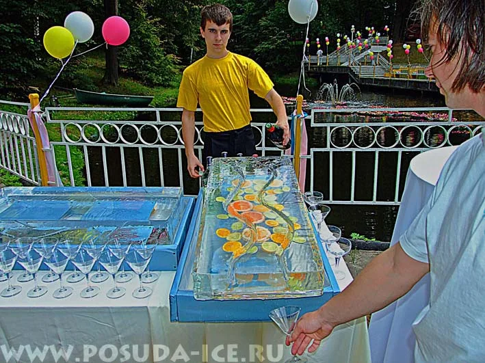 Ледяная горка для охлаждения напитков